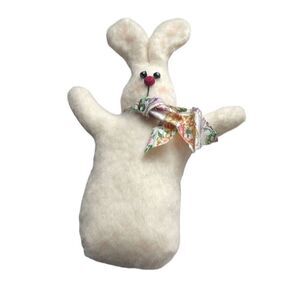 Primitive off white wool felted bunny beans in bottom.
